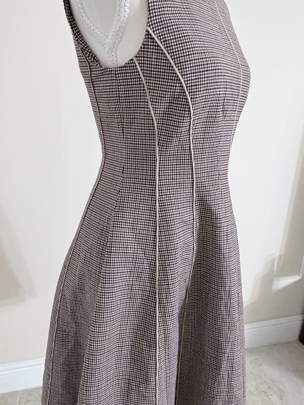 Theory Sleeveless Angled Plaid Wool-Blend Sheath Dress - Picture 4 of 7